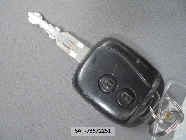 Mazda TITAN 2018-03 7620823-18
