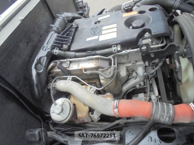 Mazda TITAN 2018-03 7620823-20