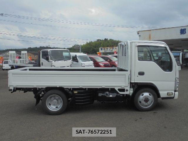 Mazda TITAN 2018-03 7620823-7