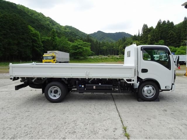 Mazda TITAN 2025-06 7607023-16