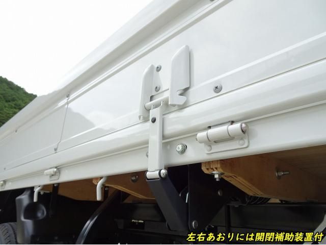 Mazda TITAN 2025-06 7607023-29