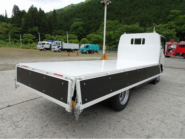 Mazda TITAN 2025-06 7607023-3