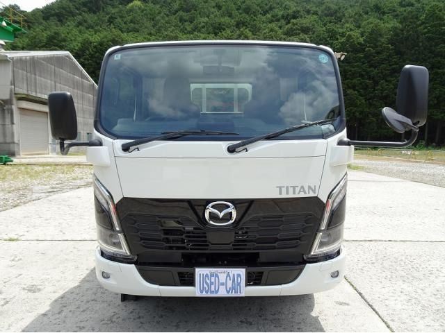 Mazda TITAN 2025-06 7607023-4