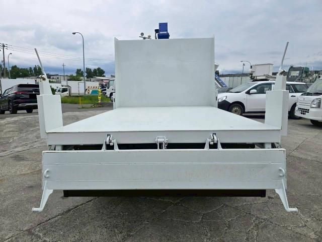 Mazda TITAN 2013-08 7710536-12