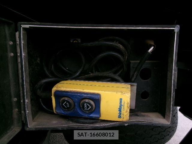 Mazda TITAN 2003-11 7729871-27