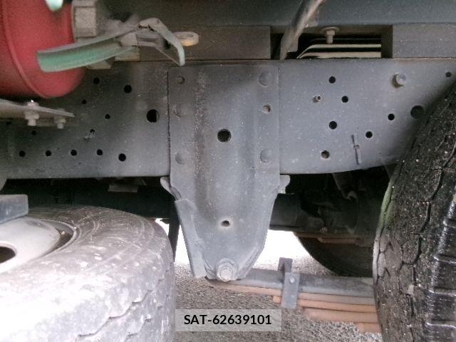 Mazda TITAN 2016-05 7789883-27