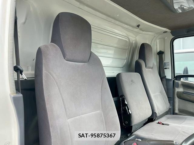 Mazda TITAN 2010-02 7964132-20