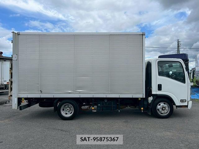 Mazda TITAN 2010-02 7964132-4