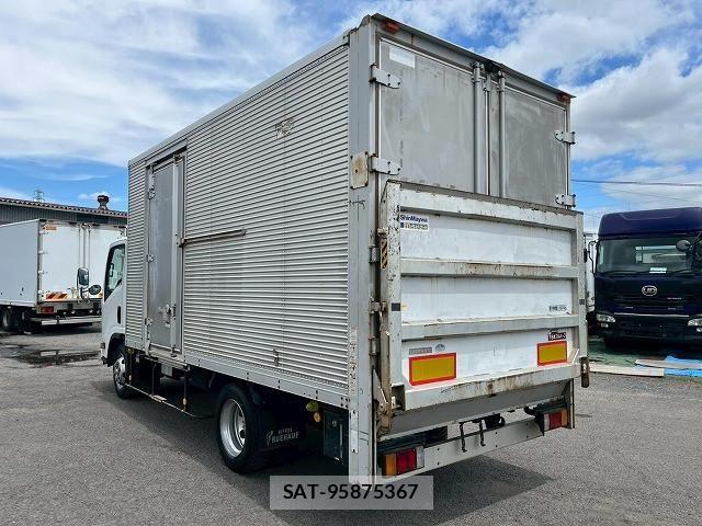 Mazda TITAN 2010-02 7964132-7
