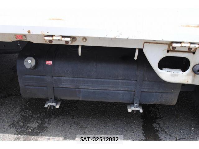 Mazda TITAN 2004-11 7964133-23