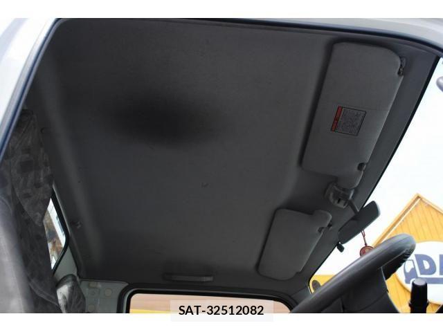 Mazda TITAN 2004-11 7964133-26