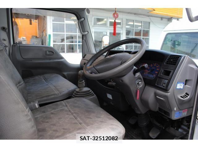 Mazda TITAN 2004-11 7964133-27