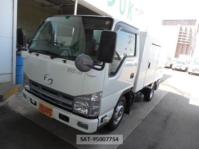 Mazda TITAN 2014-12 8038778-0