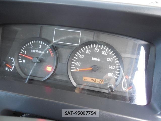 Mazda TITAN 2014-12 8038778-10