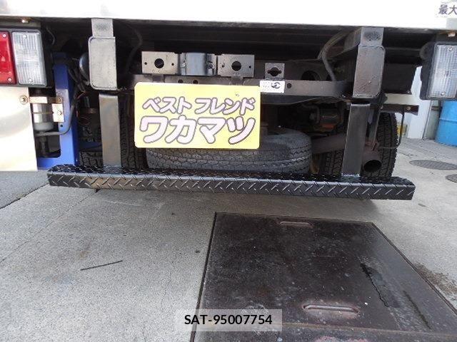 Mazda TITAN 2014-12 8038778-23