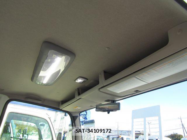 Mazda TITAN 2026-06 8038770-29