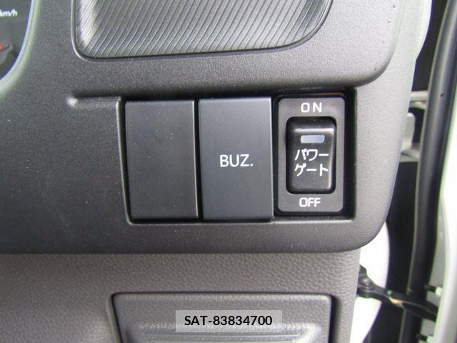 Mazda TITAN 2026-06 8038772-25