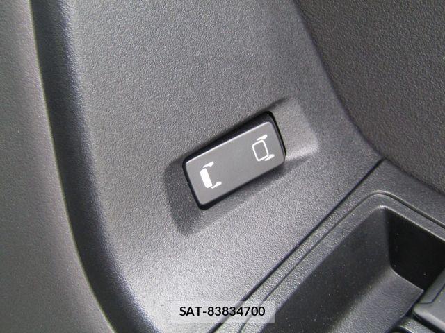 Mazda TITAN 2026-06 8038772-29