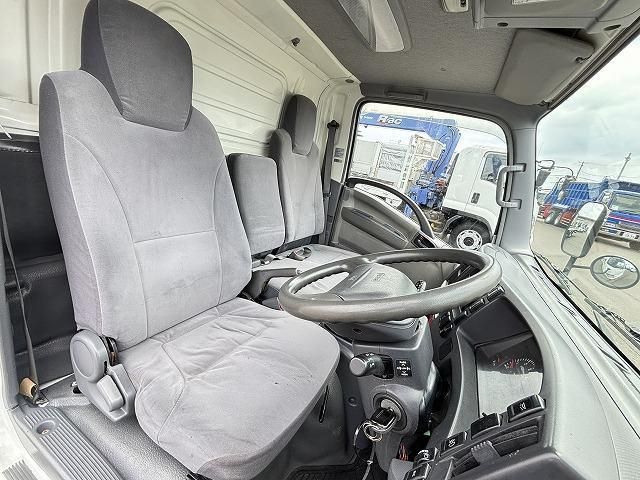 Mazda TITAN 2008-12 8060635-16