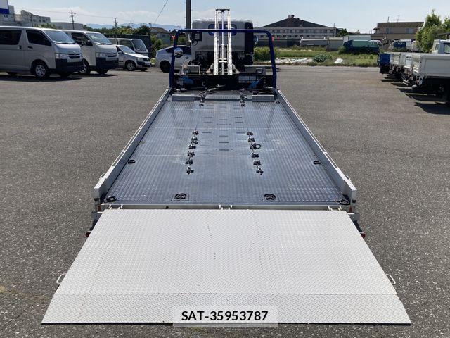 Mazda TITAN 2022-04 8075935-11