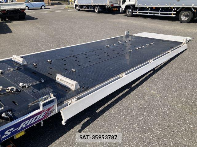 Mazda TITAN 2022-04 8075935-13
