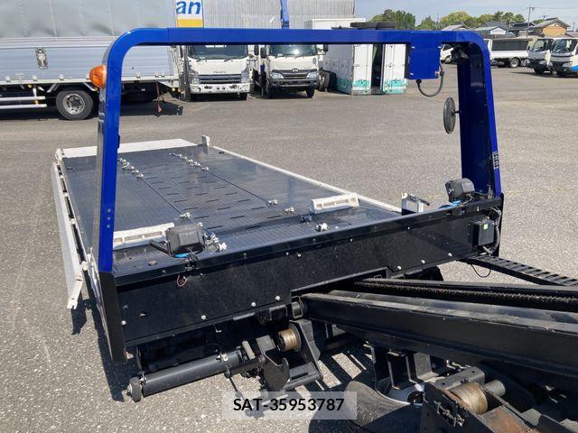 Mazda TITAN 2022-04 8075935-14