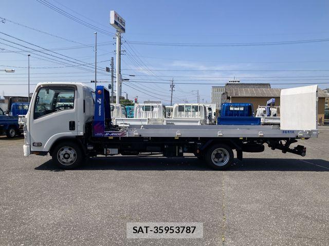 Mazda TITAN 2022-04 8075935-2