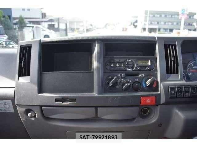 Mazda TITAN 2016-07 8102311-21