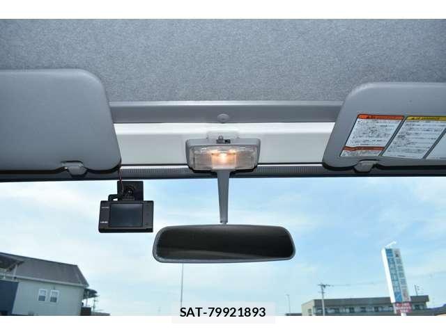 Mazda TITAN 2016-07 8102311-24
