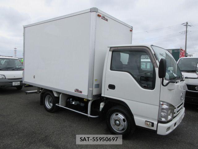 Mazda TITAN 2017-01 8102309-5