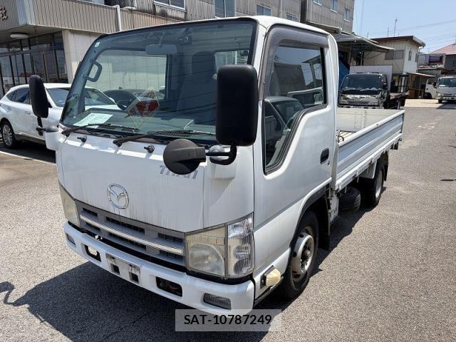 Mazda TITAN 2014-04 8146871-1