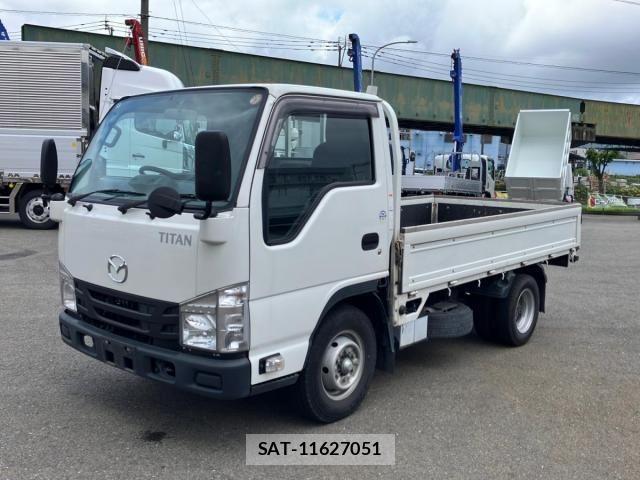 Mazda TITAN 2023-02 8159388-0