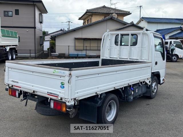 Mazda TITAN 2023-02 8159388-2