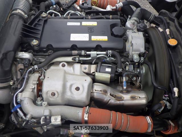 Mazda TITAN 2021-05 8232157-23