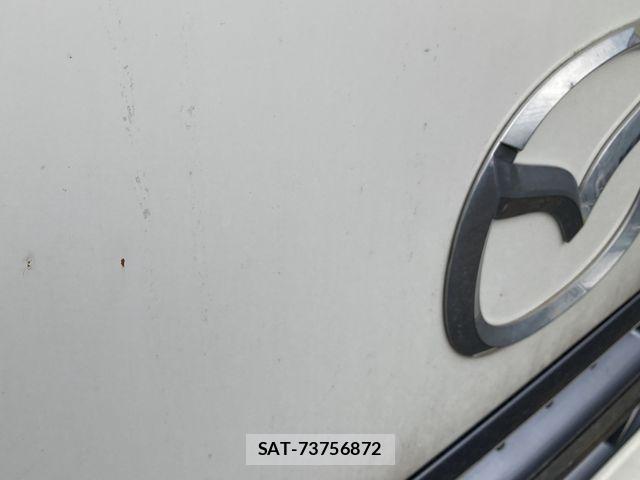 Mazda TITAN 2014-06 8246949-13