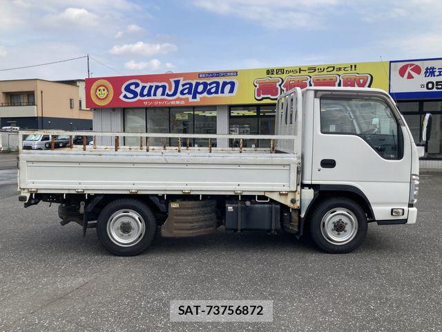 Mazda TITAN 2014-06 8246949-6