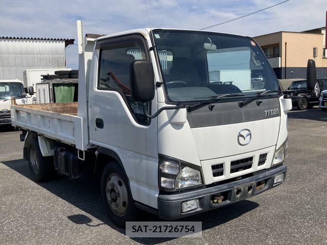 Mazda TITAN 2006-06 8246951-0