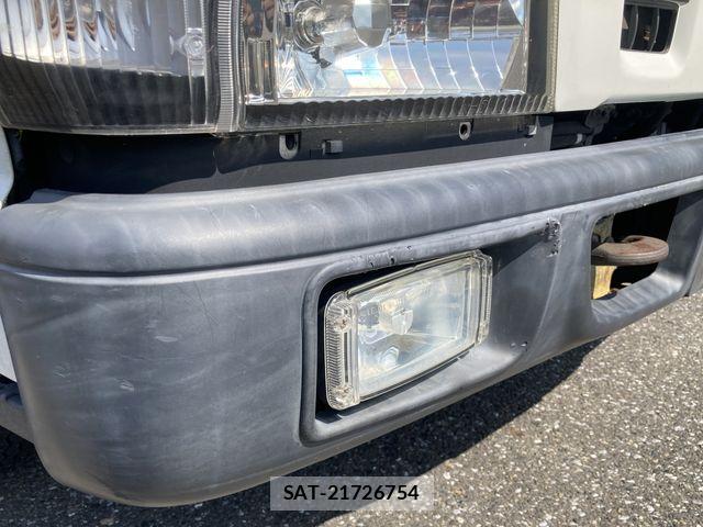 Mazda TITAN 2006-06 8246951-10