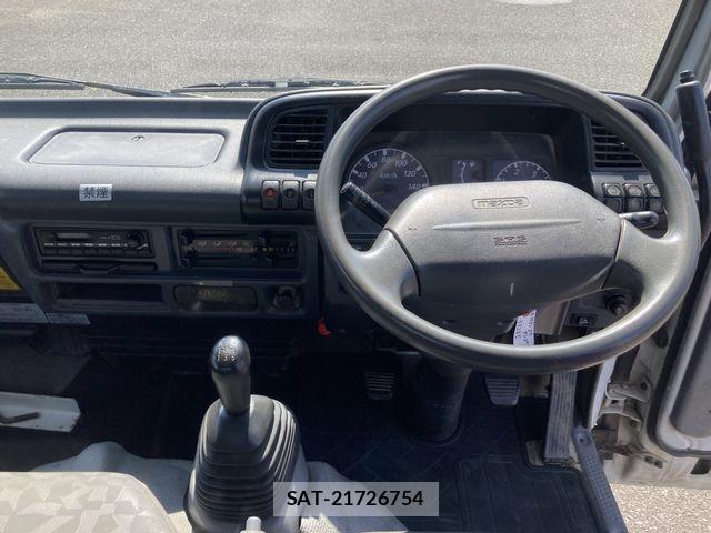 Mazda TITAN 2006-06 8246951-5