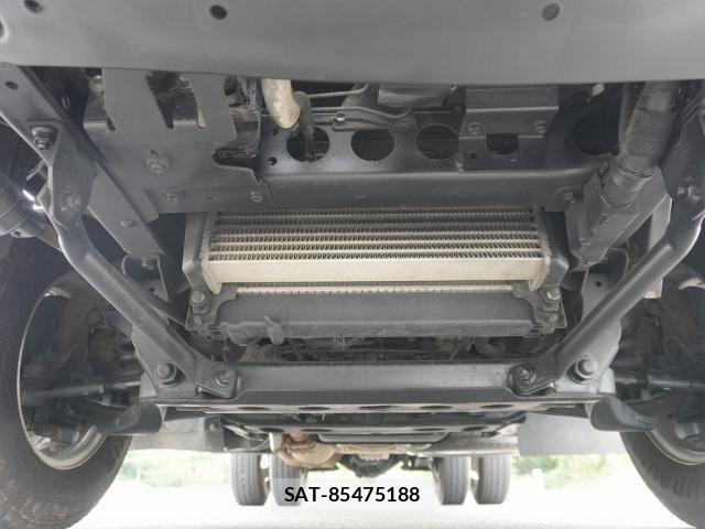 Mazda TITAN 2013-11 8246950-19