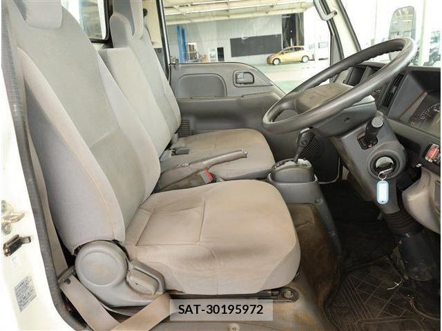 Mazda TITAN 2019-05 8317675-11