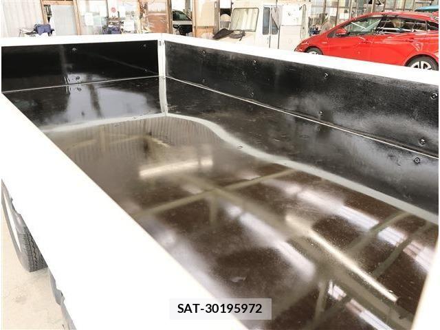 Mazda TITAN 2019-05 8317675-27