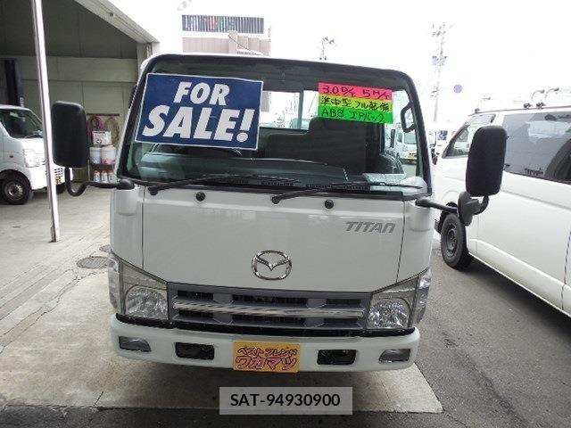 Mazda TITAN 2013-05 8317676-1