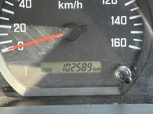Mazda TITAN 2016-03 8332074-16