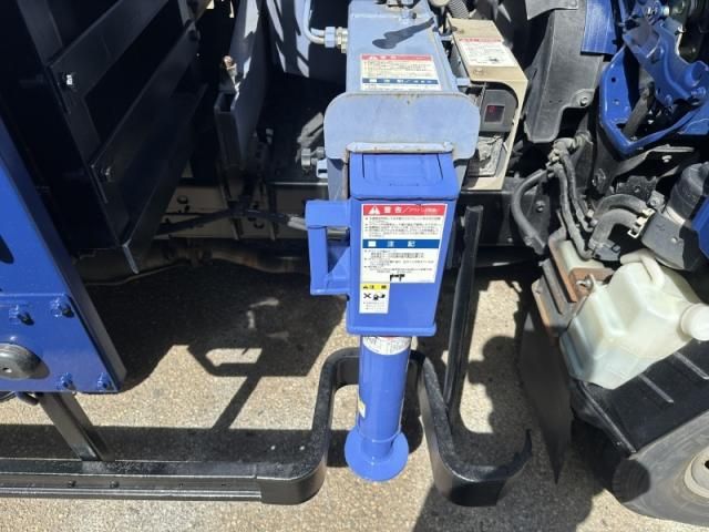 Mazda TITAN 2005-09 8332073-16