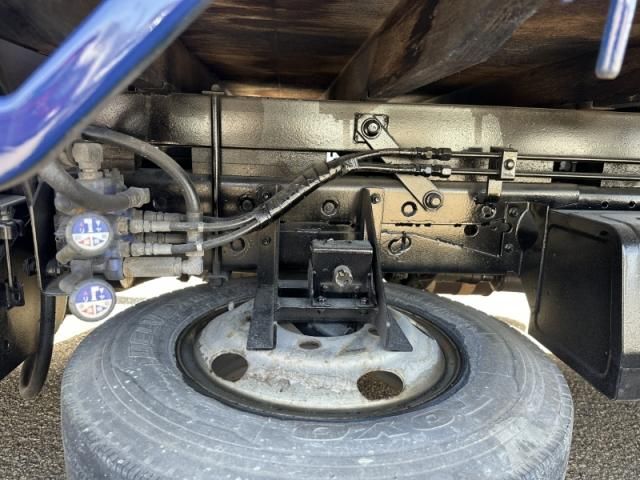 Mazda TITAN 2005-09 8332073-20