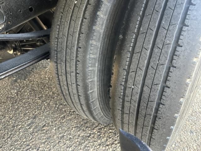 Mazda TITAN 2005-09 8332073-28