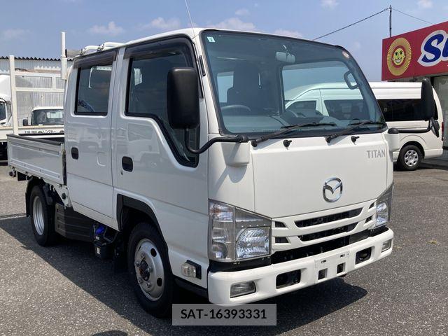 Mazda TITAN 2020-03 8355788-0