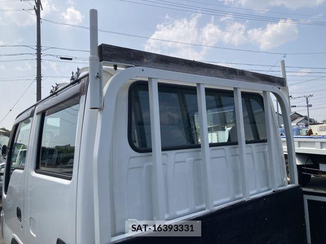 Mazda TITAN 2020-03 8355788-14