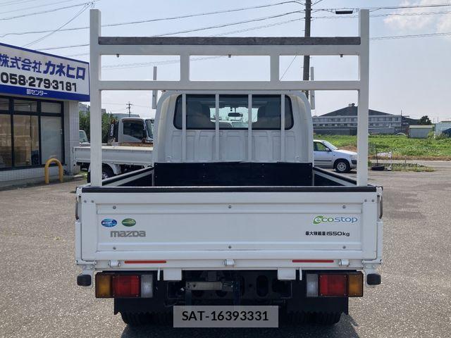 Mazda TITAN 2020-03 8355788-21